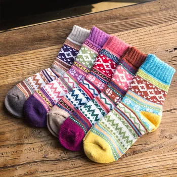 5 párov/nastaviť Farebné Geometrické Prúžok Krátke Ponožky Nastaviť Boho Muži Ženy Vlna Zimné Jeseň Hrubé Teplé Ponožky Unisex Ponožky calcetines