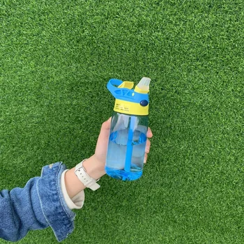 Detské duckbill slamy plastové poháre vody baby študentov materskej školy pitnej vody prenosné športové fľaše